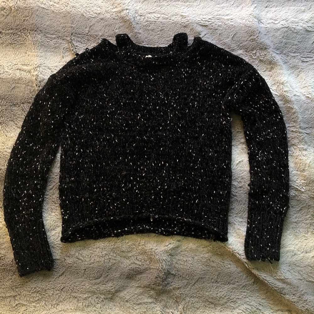 Black & white knit sweater